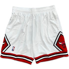 Mitchell & Ness Swingman Bulls Road Shorts 97-98 Apparel