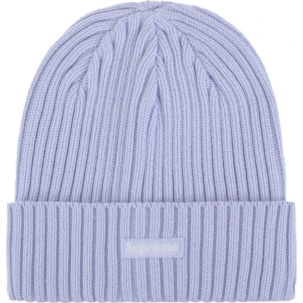 This navy-coloured cap from